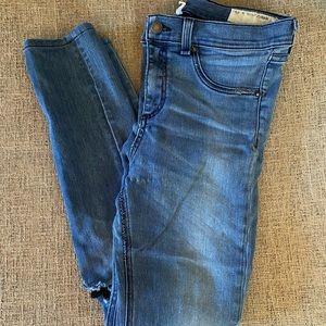 Rag & Bone hi-rise ripped knee jegging